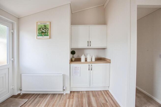 2 bed Park Home for sale Image 5