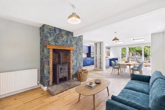 4 bed Detached for sale Image 4