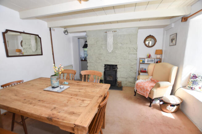 Illogan photo 4