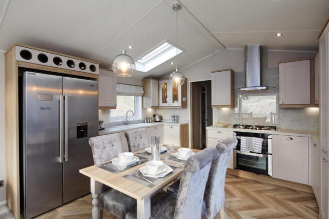 2 bed Lodge for sale Image 4
