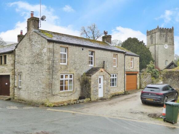 3 bed House for sale Image 5