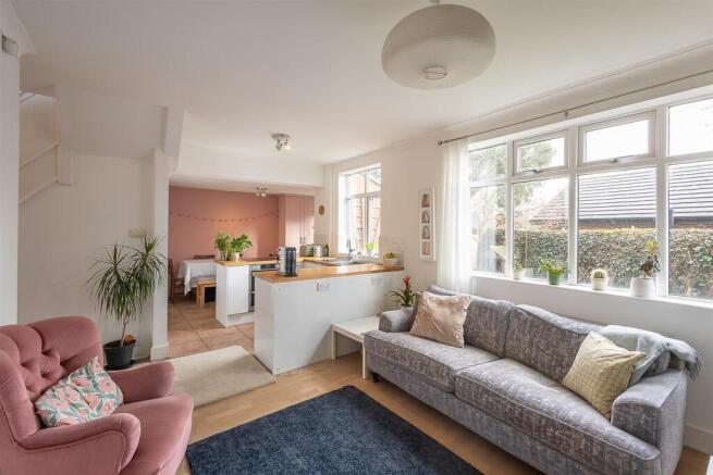 Kitchen/Diner & Living Room