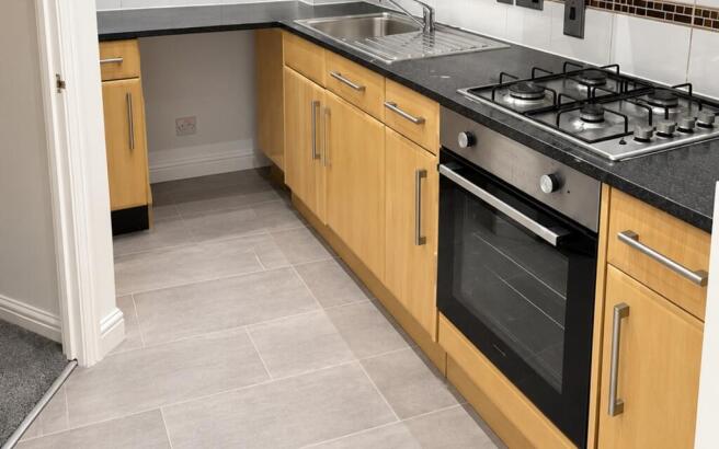 04_Kitchen_Wide_View