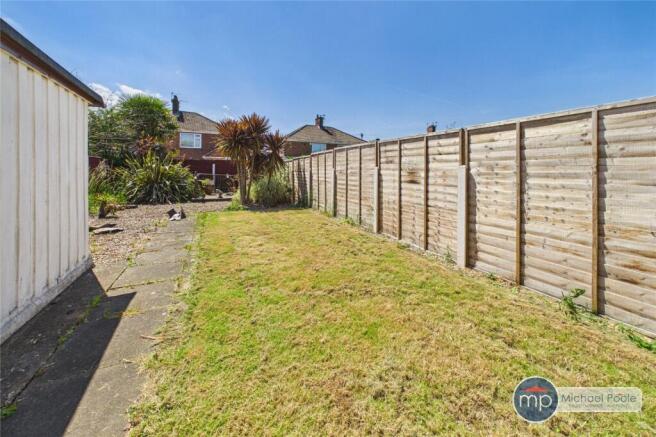 2 bed Semi-Detached for sale Image 12