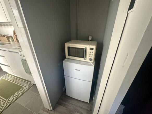 image00009.jpeg