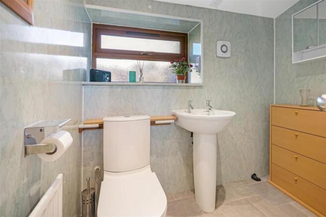2 bed Cottage for sale Image 8