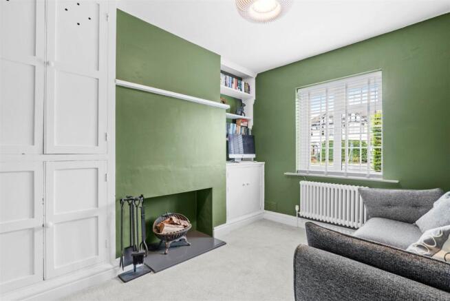 Dining Room/Snug