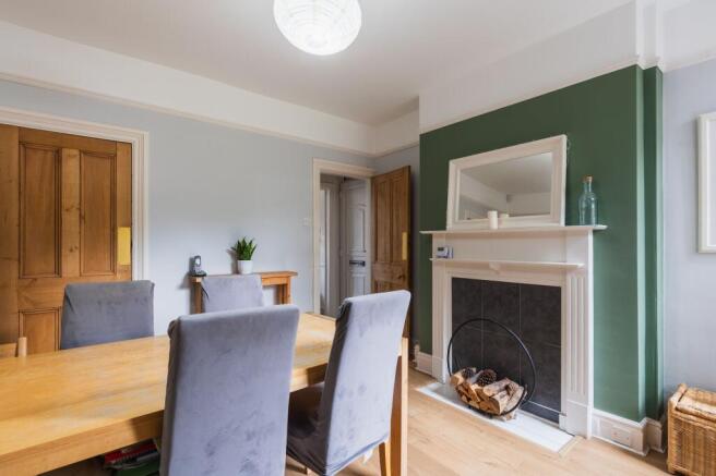 4 bed Terraced for sale Image 10