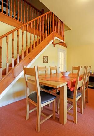 Sitting/Dining Ro...