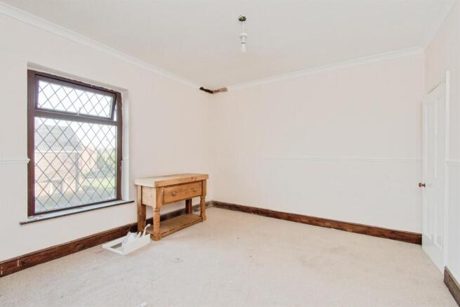 2 bed Terraced for sale Image 10