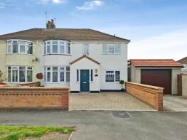 15, Tiverton Road, Gorse Hill, Swindon SN2 1AS