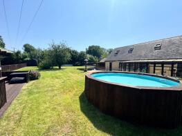 The Hawthorns, Well Road, Waterston, Milford Haven SA73 1DT