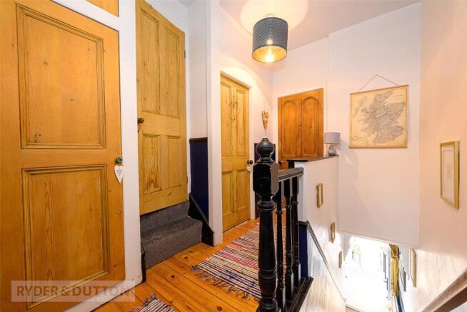 3 bed Terraced for sale Image 11
