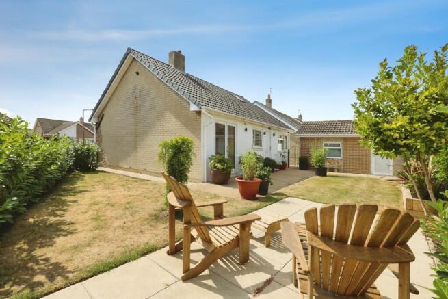 3 bed Detached Bungalow for sale Image 4