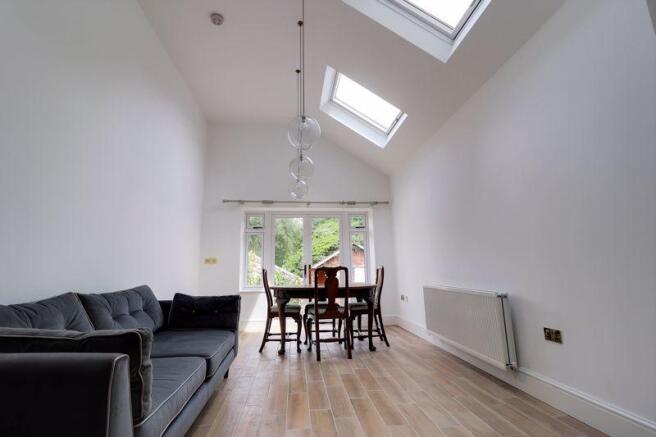 Open Plan Sitt...