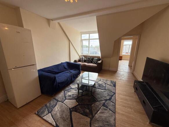 living room (2).jpg