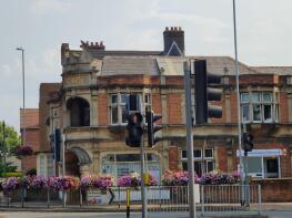 42, London Road, Kettering NN15 7QA
