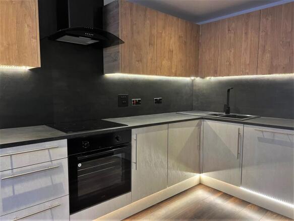 1 bed Flat to rent Image 4