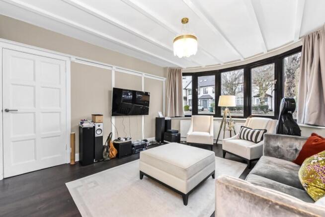 RECEPTION ROOM 1 NEW.jpg