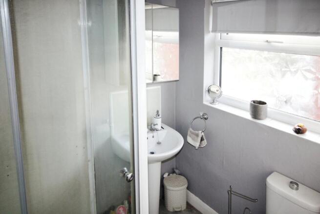 Bathroom.JPG