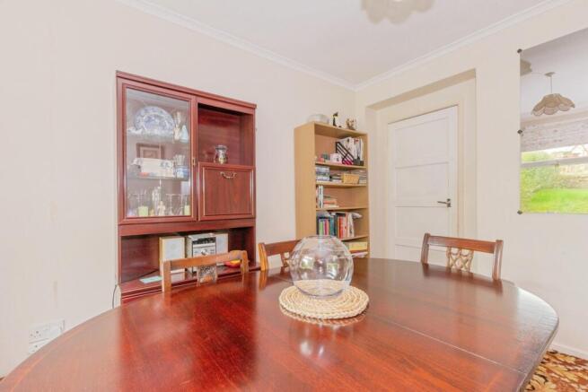 3 bed Semi-Detached for sale Image 7