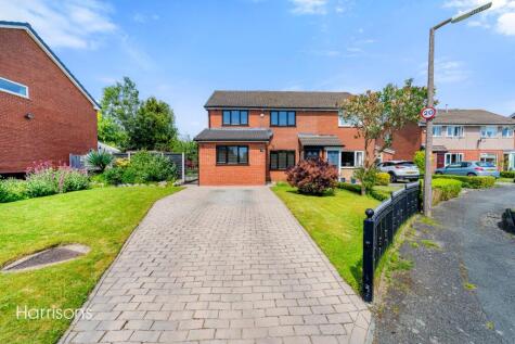 Quakerfields, Westhoughton, Bolton, Lancashire, BL5
