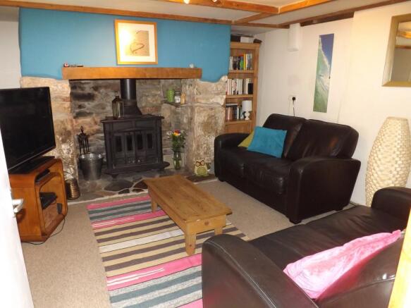 Living Room (Maximum