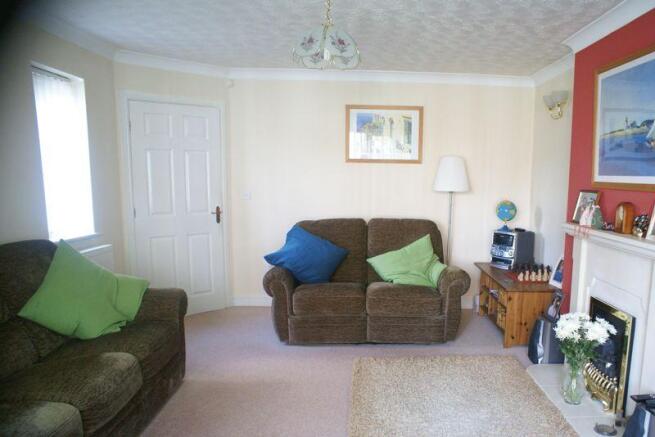 Lounge Additional