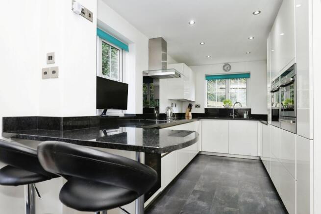 Kitchen/Breakfast