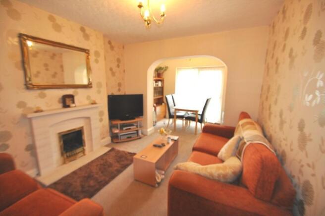 Lounge / Dining Room