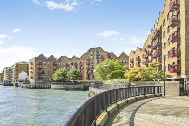 Trafalgar Court