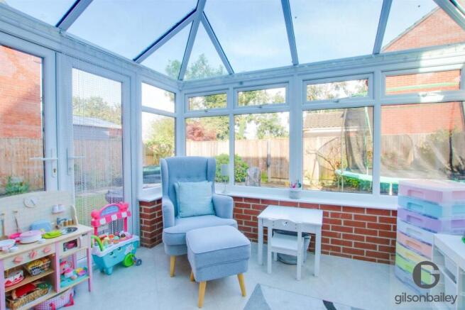25 Pym Close Conserv