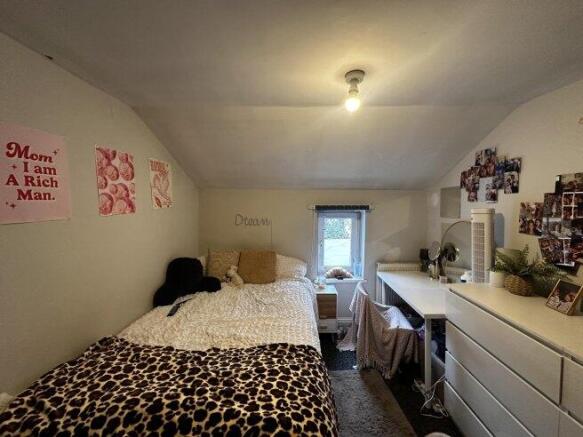 merthyr-street-cf24-4jl-1054415