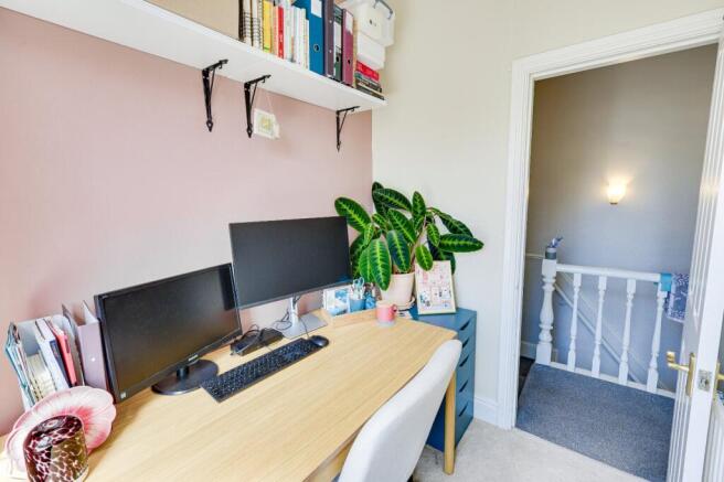2 bed Terraced for sale Image 7