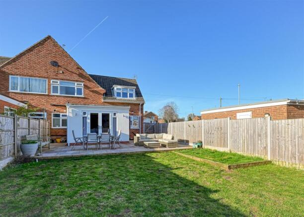 68 Sandringham Road-5.jpg