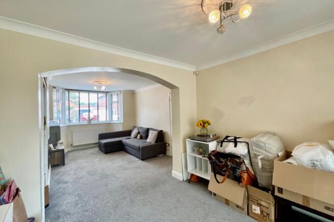 3 bed Semi-Detached for sale Image 7