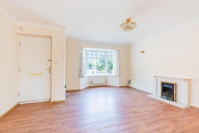 6 bed Detached for sale Image 7