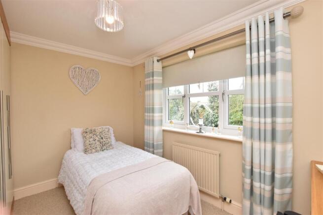 BEDROOM 4 (REAR)