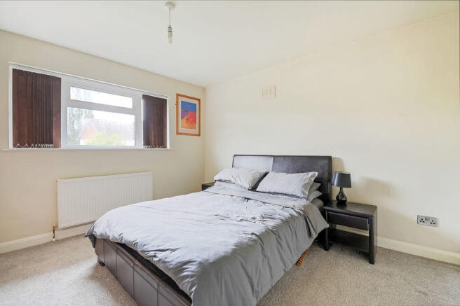3 bed Detached for sale Image 12