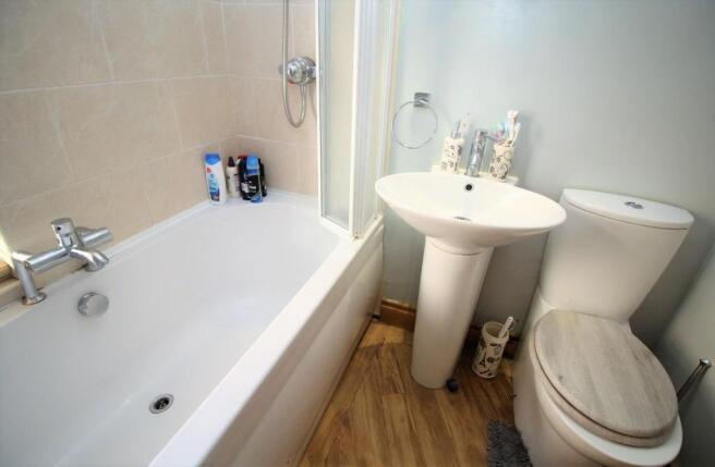 Bathroom/w.c.