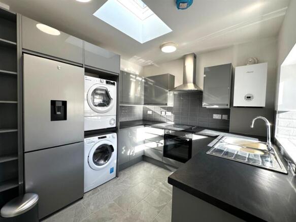 Kitchen.jpg
