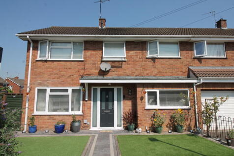 Elmbury Drive, Tewkesbury, GL20