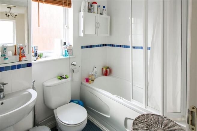bathroom_dp_30545575