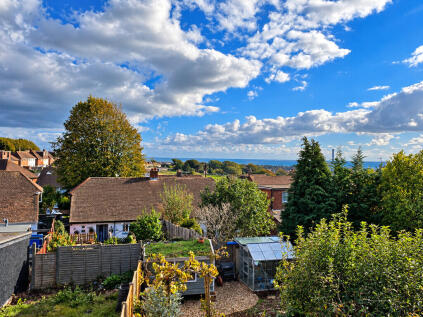 Downsway, Southwick