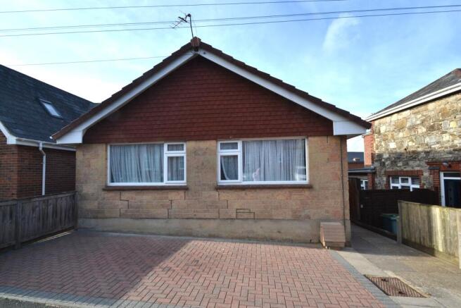 2-bed detached on St Johns Wood Road, Ryde, Isle Of Wight, £259,950