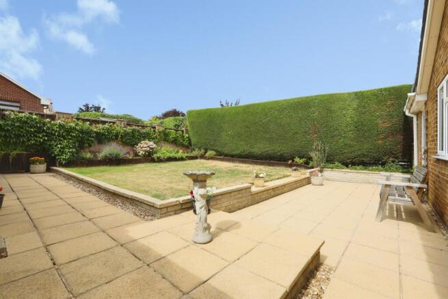 3 bed Detached Bungalow for sale Image 5