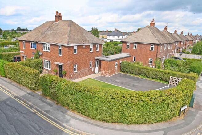 3 bed Semi-Detached for sale Image 10