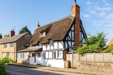 Main Street, Shalstone, Buckinghamshire, MK18