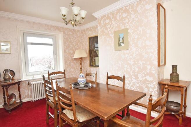 2 bed Flat for sale Image 5
