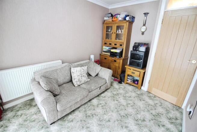 3 bed Semi-Detached for sale Image 12
